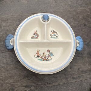 Vintage 1940’s Child’s Divided Ceramic Warming Dish Thermo-Plate Corp